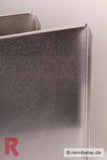 Theken- bzw. Ausstellblech aus Edelstahl mit Lederstruktur, 40 x 60 cm, ca. 2 cm Randhöhe